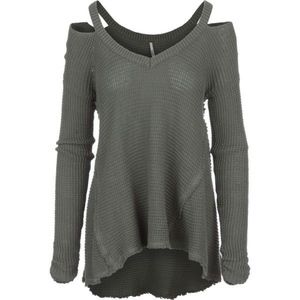 Free people cold shoulder sweater XS